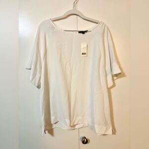 NWT Banana Republic White Crepe Short Sleeve Blouse - XL - Exposed Back Zipper